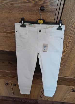 Штани джинси стрейчеві завужені нові