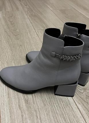 Напів чоботи шкіра