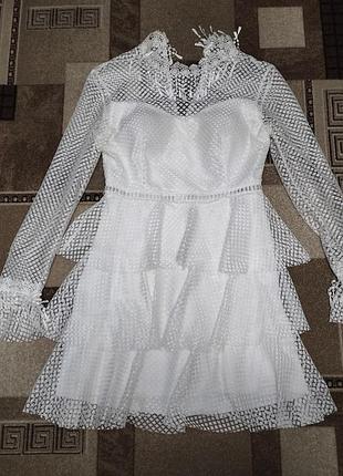 Платье праздничное