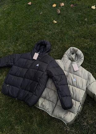 Тепла куртка/пуховик на зиму nike acg
