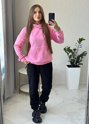 Костюм жіночий