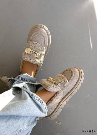 Лоферы женские кожаные на меху