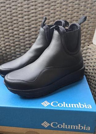 Columbia 
us8-39-25cm
us 11-42-28cm