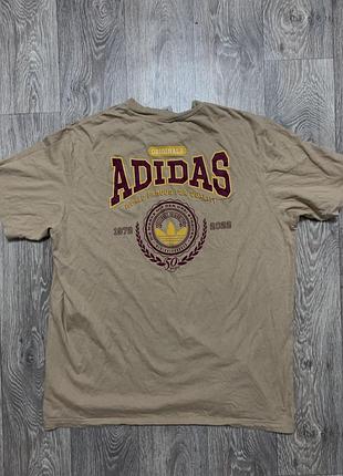 Футболка adidas