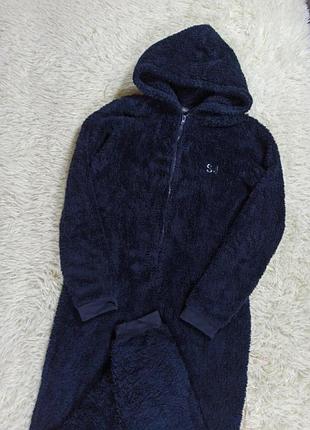 Теплища пижама на 15-16 лет.