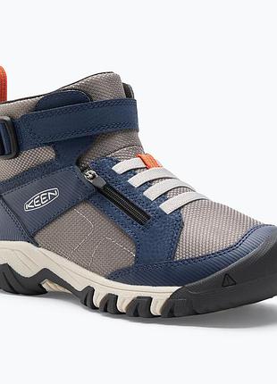 Ботинки треккинговое keen