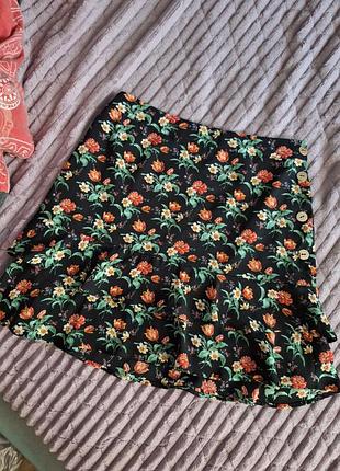 Юбка на пуговицах женская