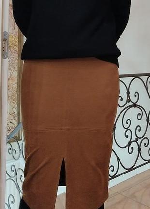 Юбка базовая с разрезом, без подкладки