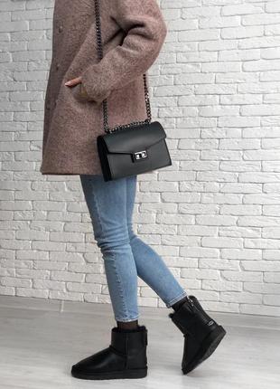 Ugg mini чоботи з замком угг в чорному кольорі з овчиною6 фото