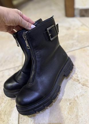 Жіночі зимові черевички