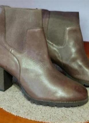 Ботильоны челси на каблуке clark's роз. 41