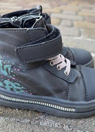 Демисезонные ботинки девочке