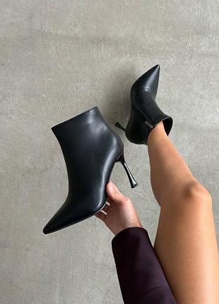 Накладний платіж ❤ демісезонні утеплені флісом ботільйони на шпильці з гострим носиком човники лодочки