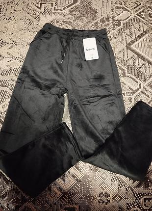 Тепловые велюровые брюки на меху