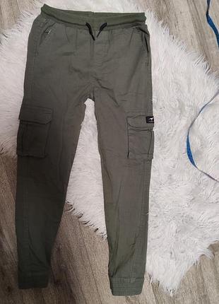 Крутые стрейчевые джинсы/ джоггеры на рост 128-134 см