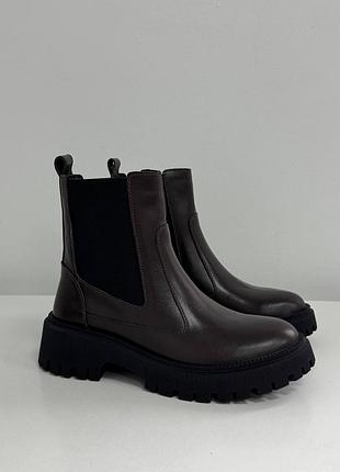 Жіночі черевики челсі