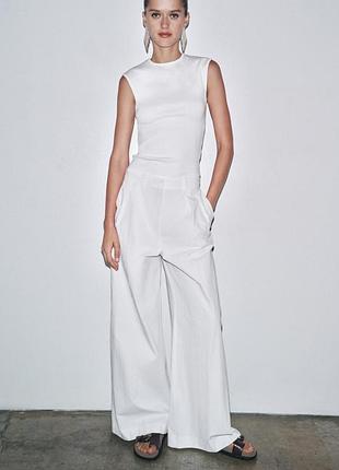 Базовая женская майка