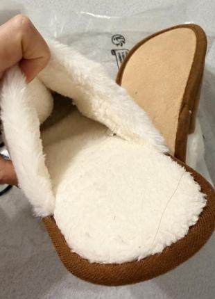 Теплі зимові тапочки