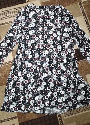 Платье в цветочек