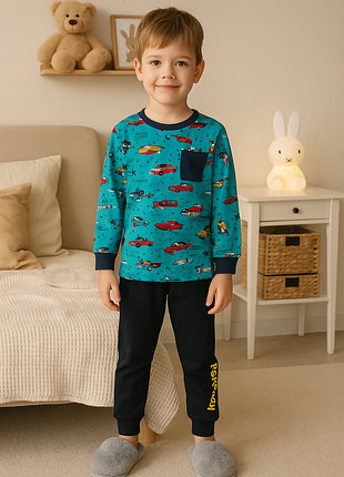 Сборная трикотажная пижама на 6-7 лет