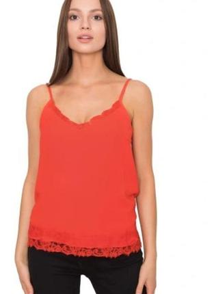 Стильна майка на бретельках мережево