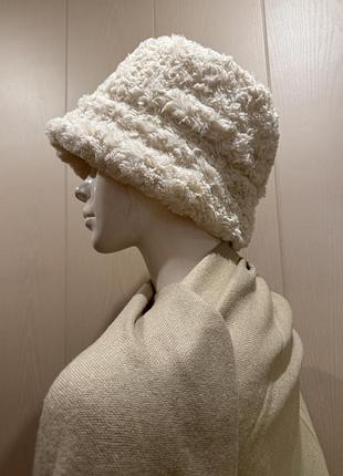 Шапка в наявності 26.