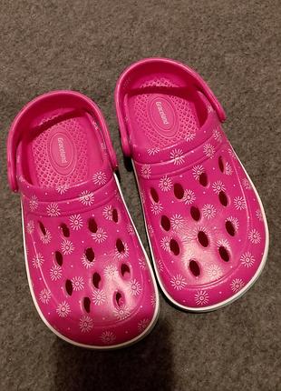 Кроксы девочка