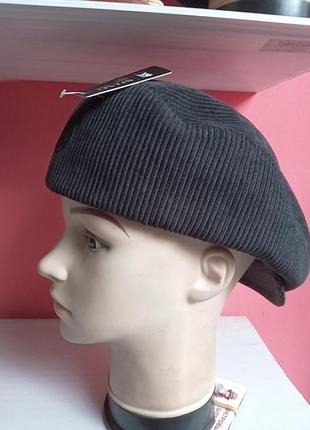 Кепка стильная весенне зимняя  молодёжная унисекс