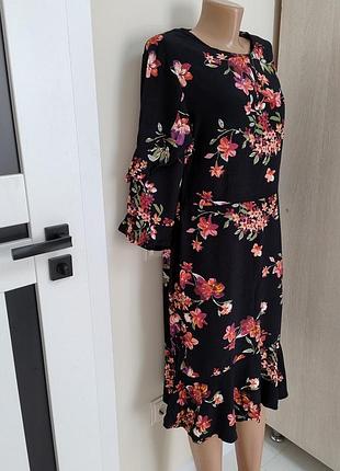 Платье цветы вискоза