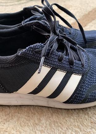 Легенькі кросівки adidas 4