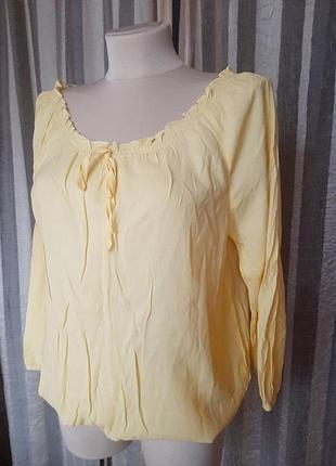 Блуза желто- лимонного цвета