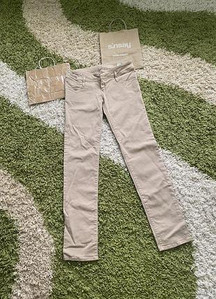 Джинси скинни