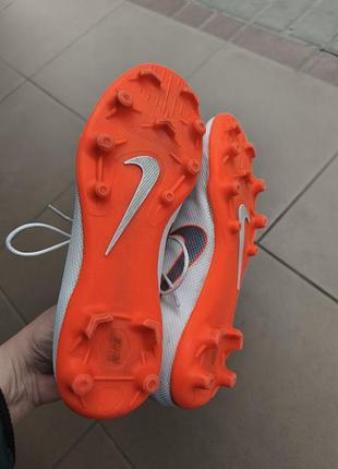 Оригинальные бутсы nike 3
