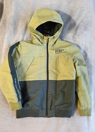 Осенняя куртка демисезонная бомбер reserved 146