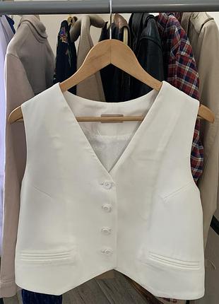 Жилетка біла