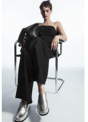 Новые кожаные лоферы cos, серебряные, 40 размер - оригинал, с бирками