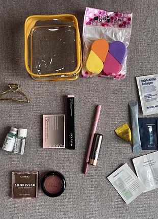 Лот нової косметики декоративна, доглядова, пробники + косметичка у подарунок