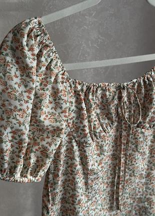 Платье миди в мелкий цветок