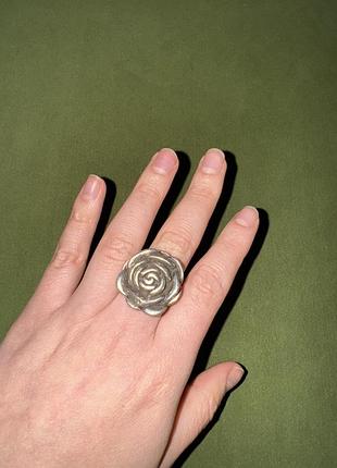 Кільце перстень жіноче срібне троянда