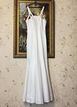 Дезайнерська сукня від amanda wakeley