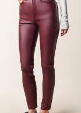 Стильные качественные стрейчевые брюки  батал  из экокожи, цвет бургунди, peacocks, 18/3xl/54
