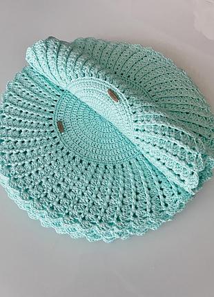 Набір із 6 в’язаних серветок — ніжність у кожній деталі»