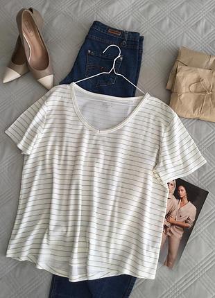Стильная свободная футболка с идеальным составом в полоску в размере 20