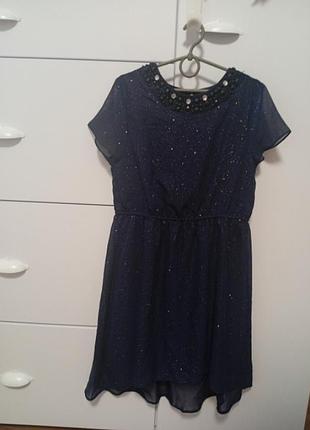 Ошатна сукня на 10-11 років 146 см плаття на дівчинку