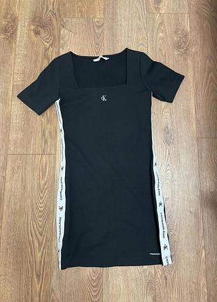 Сукня calvin ķlein