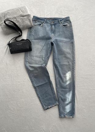 Джинси мом