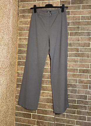 Класичні штани брюки широкі сірого кольору, жіночі