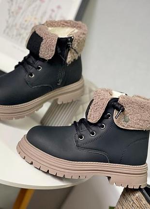 Классические зимние ботинки для девочки