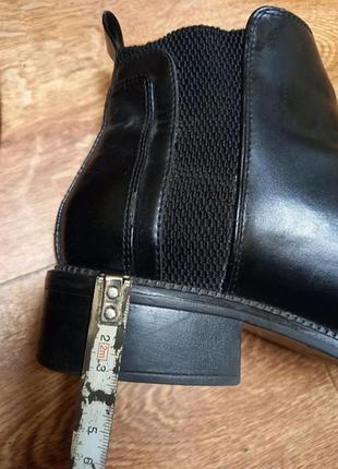 Ботинки чёрные 5