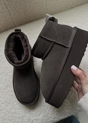 Шоколадні угг від reserved,38р